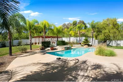 39555 Avenida Bonita, Murrieta, CA 92562 - Photo 56