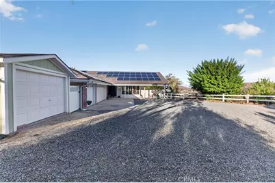 32485 Crooked Arrow, Wildomar, CA 92595 - Photo 6