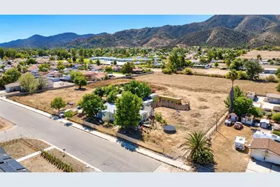 32550 Morelock Way, Wildomar, CA 92595 - Photo 8