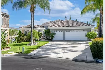 29259 Stampede Way, Canyon Lake, CA 92587 - Photo 2