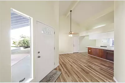 2712 Sunview, Bakersfield, CA 93306 - Photo 6