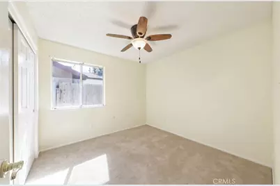 2712 Sunview, Bakersfield, CA 93306 - Photo 16