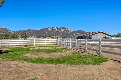 40982 S Caliente, Aguanga, CA 92536 - Photo 46