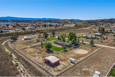 40982 S Caliente, Aguanga, CA 92536 - Photo 2