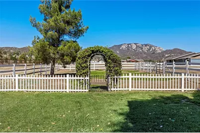 40982 S Caliente, Aguanga, CA 92536 - Photo 44