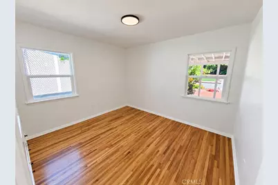 2927 Hermosa Avenue, La Crescenta, CA 91214 - Photo 18