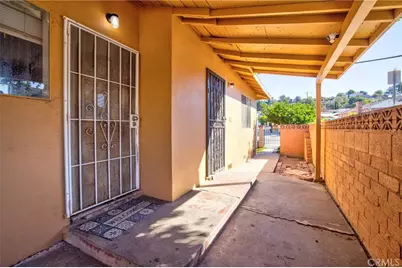 1331 N Hazard, Los Angeles, CA 90063 - Photo 36