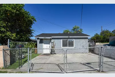 24876 5th, San Bernardino, CA 92410 - Photo 2