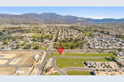 1309 Senator, San Jacinto, CA 92583 - Photo 6