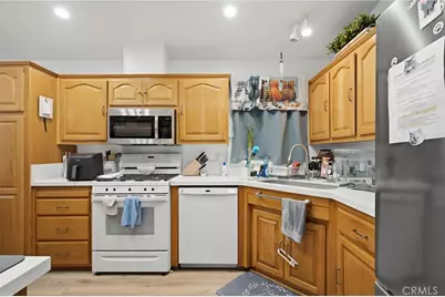 138 Encanto, Tustin, CA 92780 - Photo 2