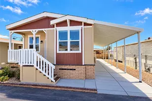675 W Oakland Ave, Hemet, CA 92543 - Photo 1