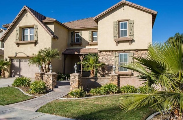 7838 Orchid Dr, Corona, CA 92880-3529