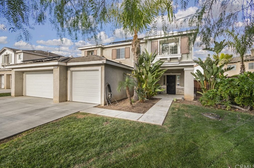 15370 Calle Rosa Rd, Moreno Valley, CA 92555-2959