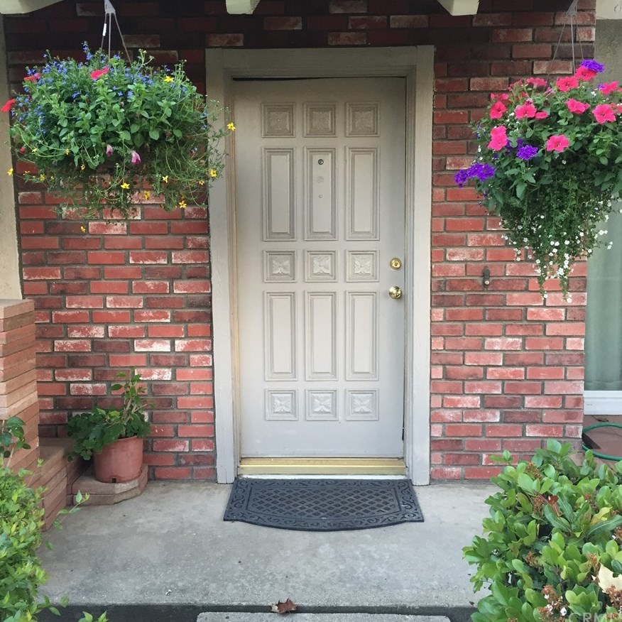 2049 Dacian St, Walnut, CA 91789
