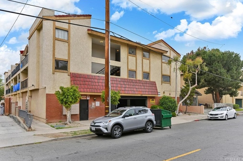 1806 N Spurgeon St, Santa Ana, CA 92706