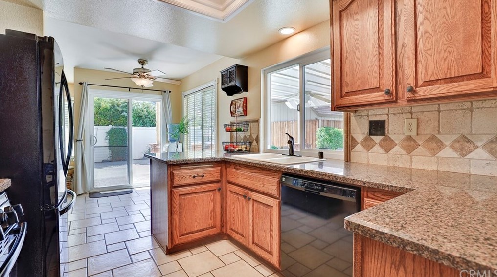 25212 Pebble Creek Way, Moreno Valley CA 92551-2589 exterior