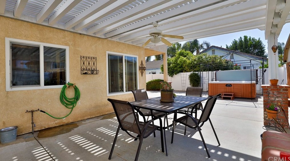 25212 Pebble Creek Way, Moreno Valley CA 92551-2589 exterior