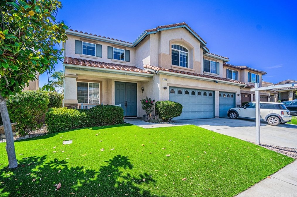 5906 Wilshire Dr, Fontana, CA 92336-5696