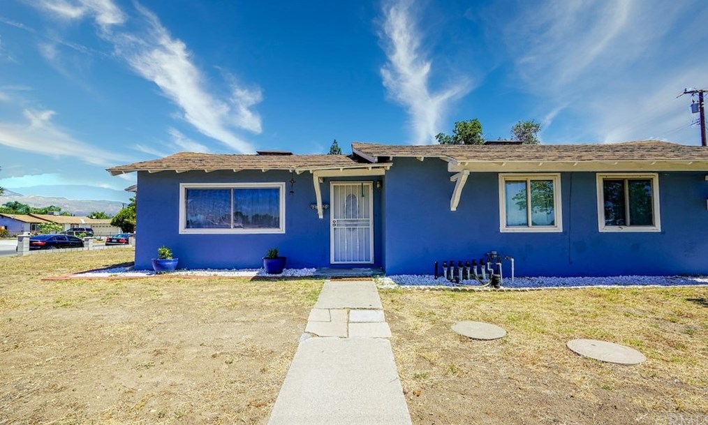 18270 Barbee St, Fontana, CA 92336-2857