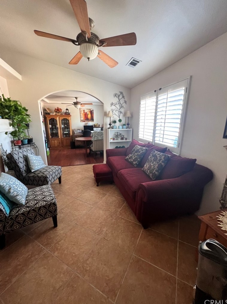 18061 Talisman St, Hesperia, CA 92345-5256
