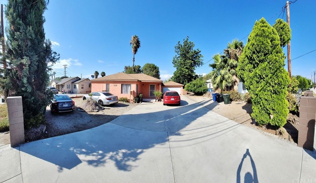25724 Mission Rd, Loma Linda, CA 92354