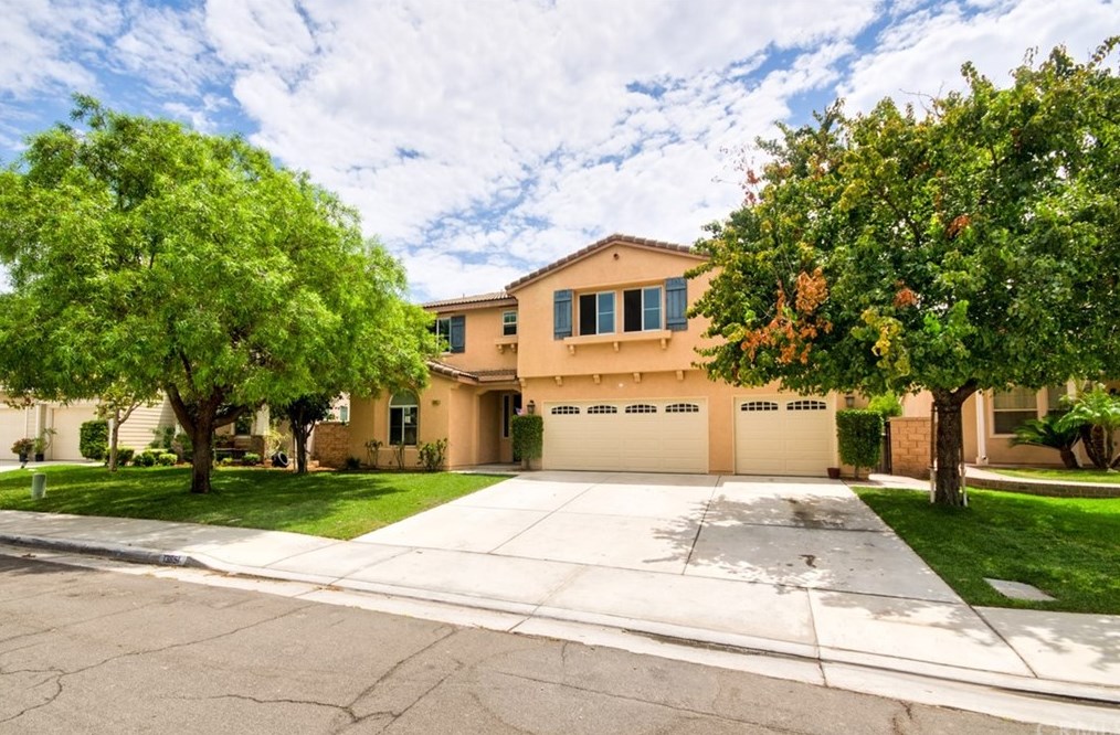 13651 Amberview Pl, Corona, CA 92880-5528