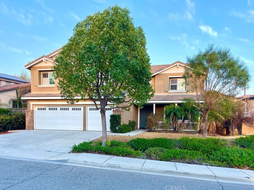 40989 Diana Ln, Lake Elsinore, CA 92532