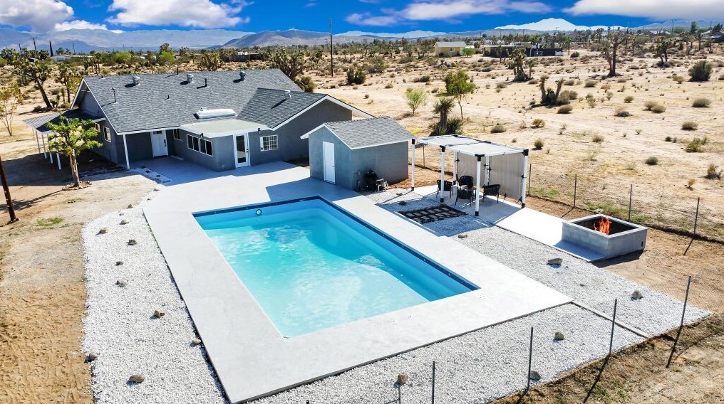 3634 El Dorado Ave, Yucca Valley CA  92284-9137 exterior