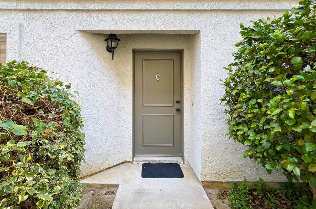 24314 Sylvan Glen Rd, Pomona, CA 91765-4536