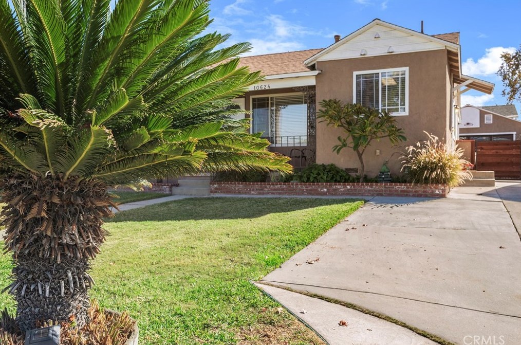 10624 Sunnybrook Ln, Whittier, CA 90604
