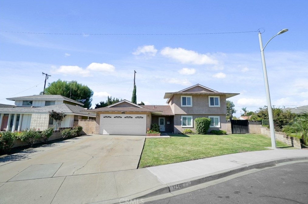 12546 Bristol Ct, Chino, CA 91710-3407