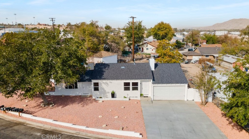 16748 Tracy, Victorville, CA 92395