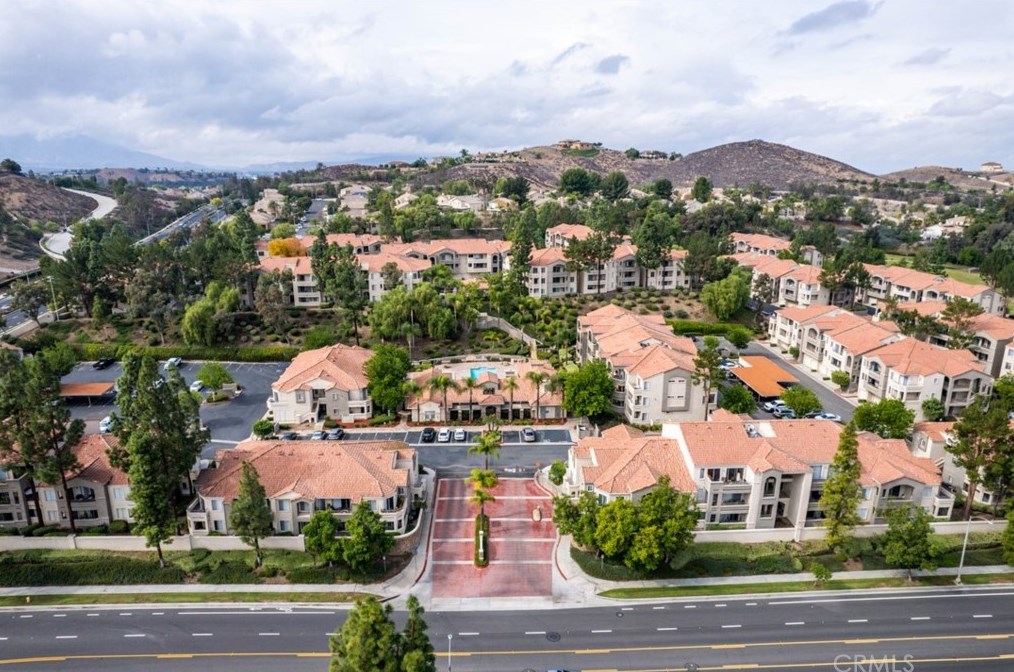 1000 Vista Del Cerro Dr, Corona, CA 92879-7801