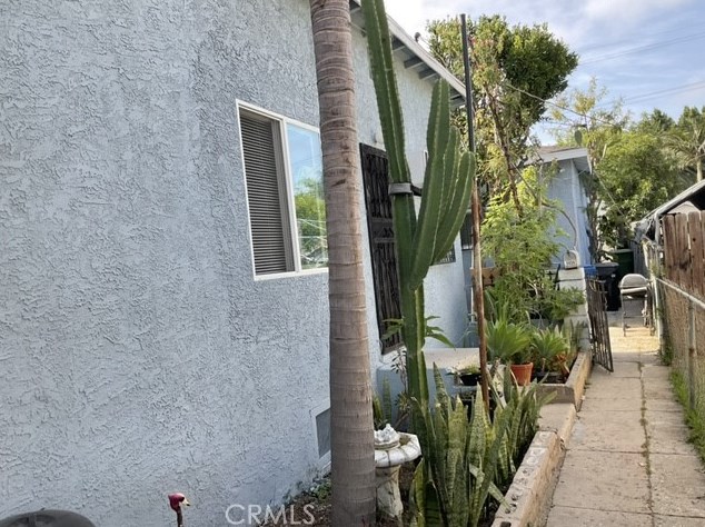 1430 57th St, Los Angeles CA  90011-4926 exterior