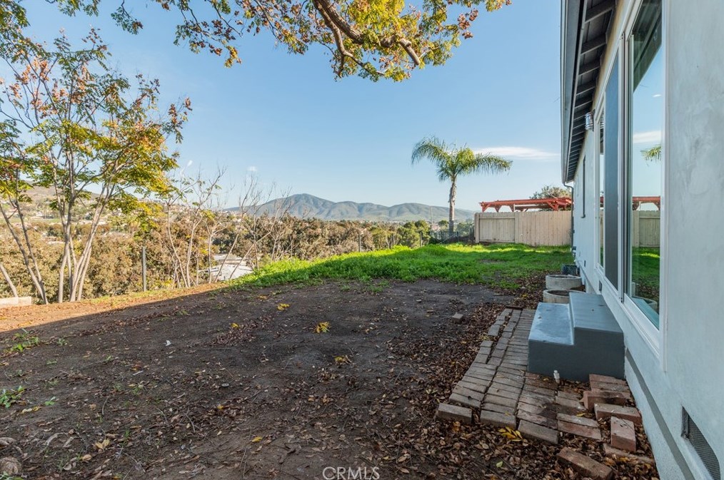 1309 Darby St, Spring Valley CA  91977-3717 exterior