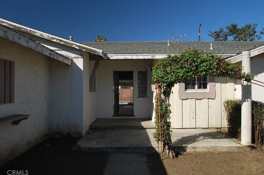 1633 St Malo, West Covina, CA 91790