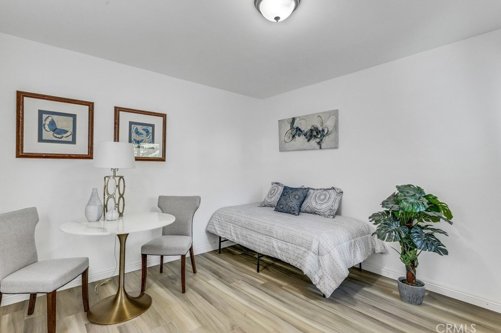 591 Ashtabula St, Pasadena CA  91104-4403 exterior