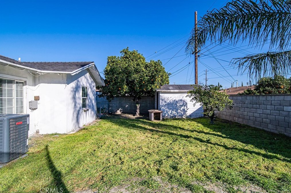 876 Calpine Ct, Pomona CA  91766-6209 exterior