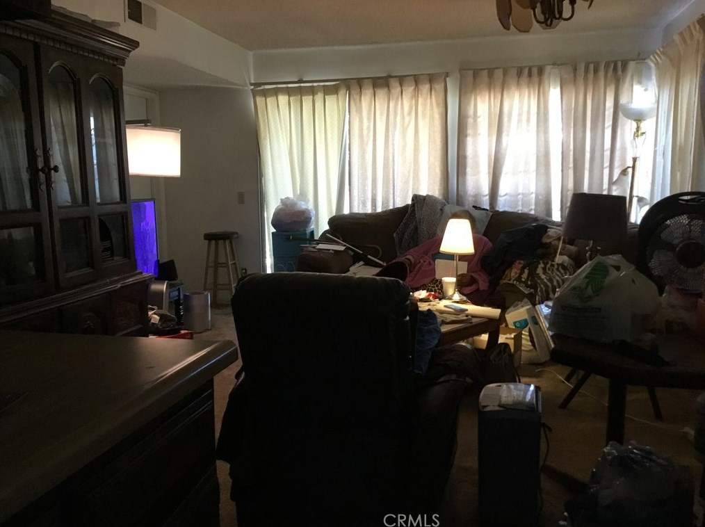 584 E Cypress St #5, Covina, CA 91723