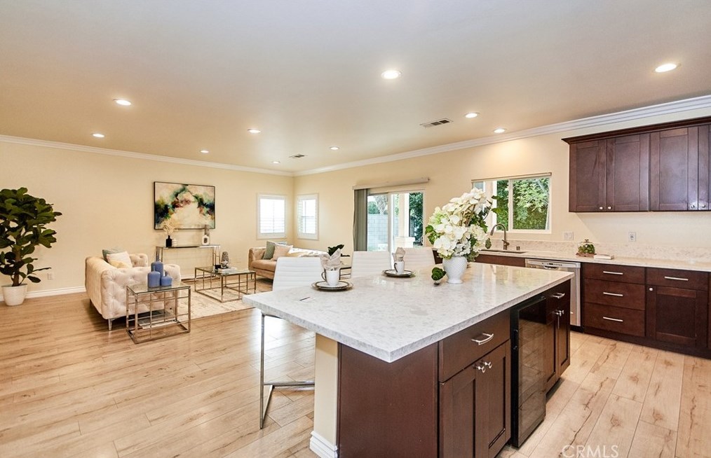 2657 Crooked Creek Dr, Pomona, CA 91765-3511