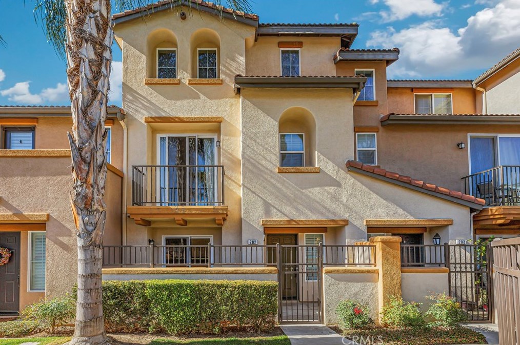 17871 Shady View Dr #202, Chino Hills, CA 91709