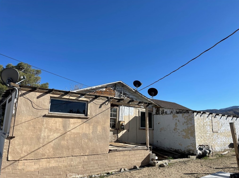 10376 Mountain Rd, Pinon Hills, CA