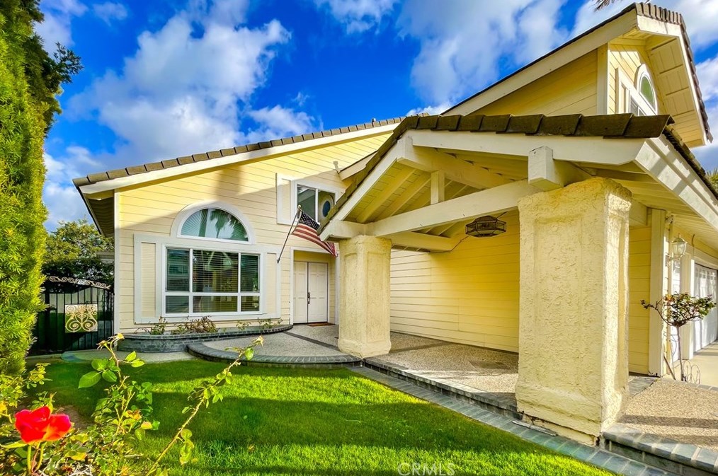 920 Silvertip Dr, Pomona, CA 91765-1883