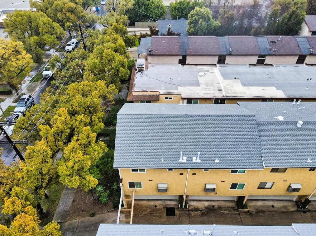 81 Roosevelt Ave, Pasadena CA  91107-3611 exterior