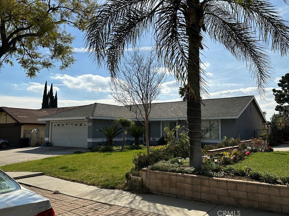 7640 Tangelo Ave, Fontana, CA 92336