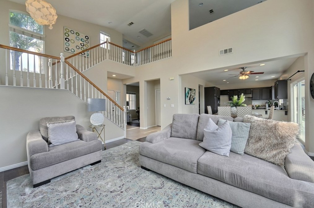 5858 Milana Dr, Corona, CA 92880-8624