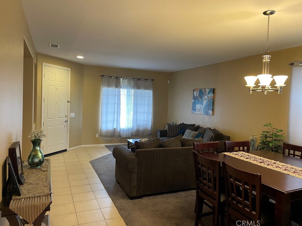 13866 Lemongrass Way, Hesperia, CA 92344-0043