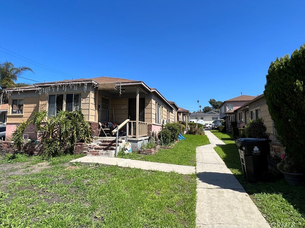 2472 Eastern Ave, Los Angeles, CA 90032-3272