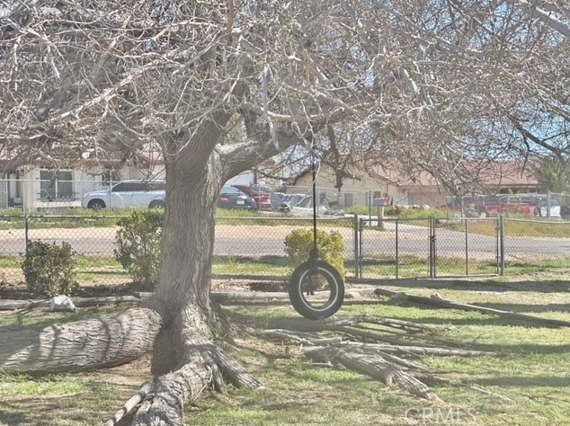 16447 Allthorn St, Hesperia, CA 92345
