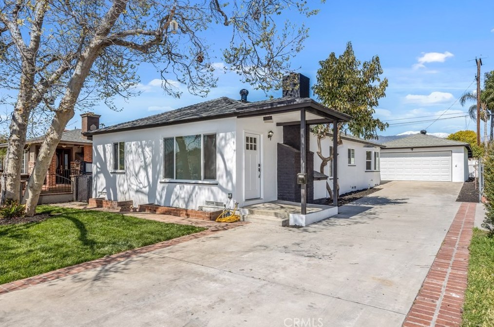 339 W Artesia St, Pomona, CA 91768
